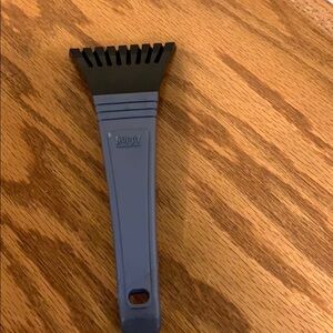 Ice Scraper for 🚙